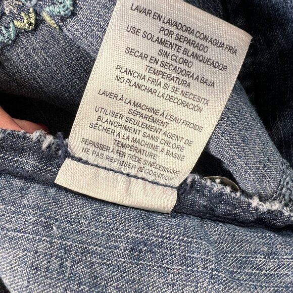 Alfred Dunner Womens Embroidered Denim Vest Size 12 Button Front Sleeveless - Picture 11 of 13